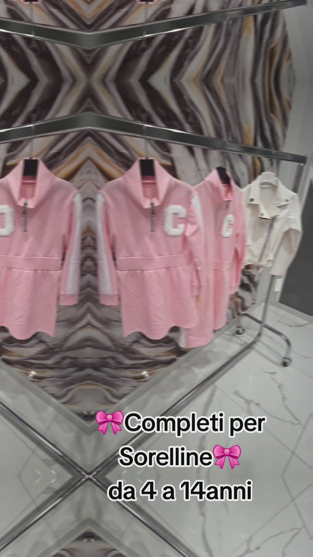 Completo vestito e chiodo in pelle